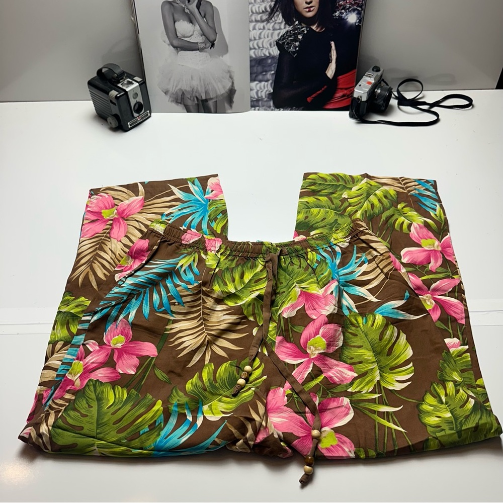 Tropical Silk Resort Pants | Wide Leg Drawstring · Bamboo Traders - Picture 2 of 13